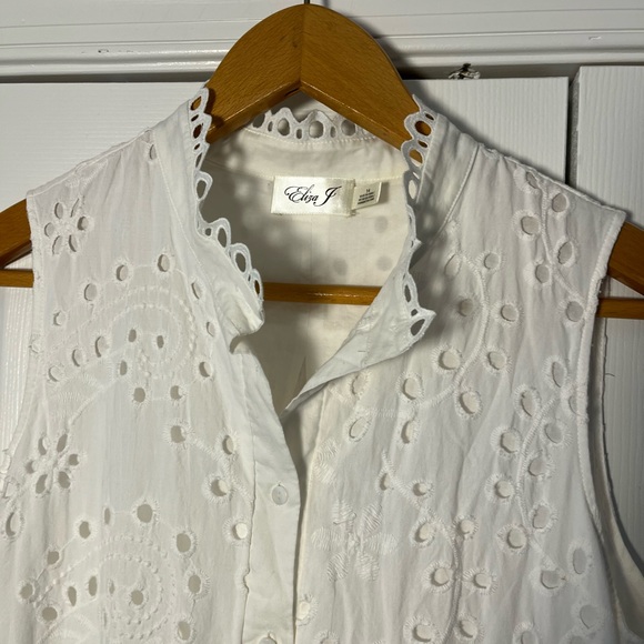 Eliza J White Eyelet Sleeveless Dress – Sz 14 EUC - Picture 8 of 13